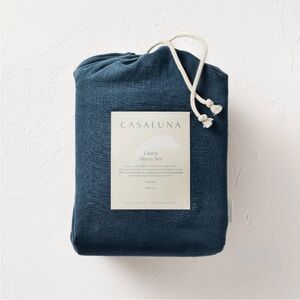 Casaluna Deep Blue Linen Sheet Set